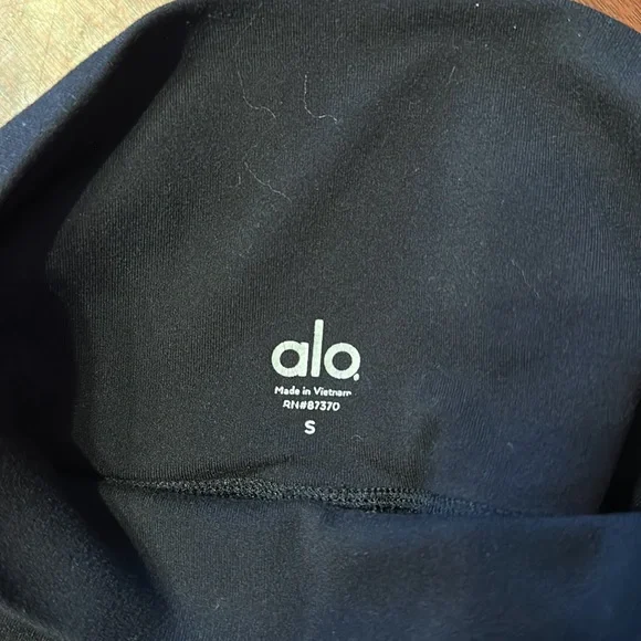 Alo moto leggings - Picture 3 of 3